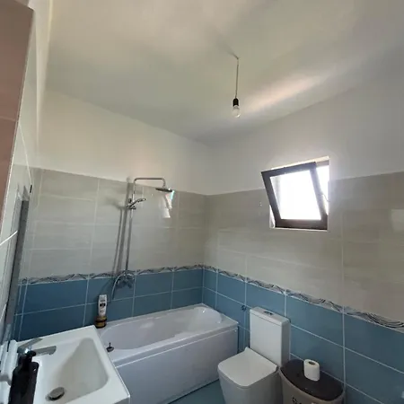 בית נופש Lusha Kamez